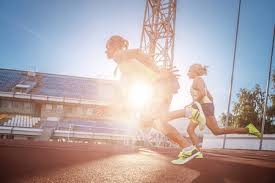 梅开二度，吉拉西当选多特vs比利亚雷亚尔全场最佳