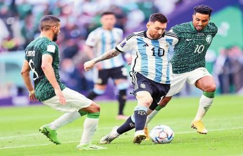 「🎙斯帕莱蒂：进球之后球队踢得过于保守」